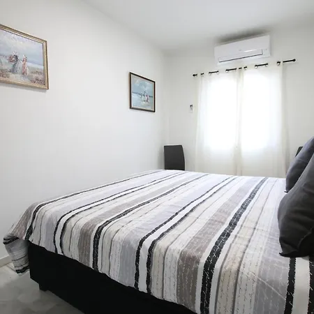 Apartment Tess Apartamento Buganvilla Lauro Golf Malaga