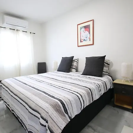Tess Apartamento Buganvilla Lauro Golf Malaga
