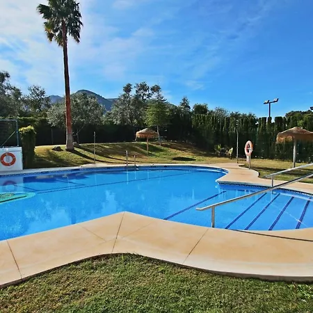Tess Apartamento Buganvilla Lauro Golf Malaga